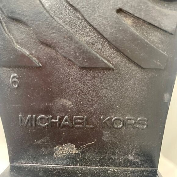 Michael Kors Fulton Harness Glossy Rubber Boots w/Gold Logo Black/Brown, Size 6 - Picture 5 of 11